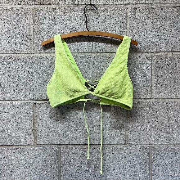Cyn & Luca Neon Green Bikini Top - Picture 1 of 4